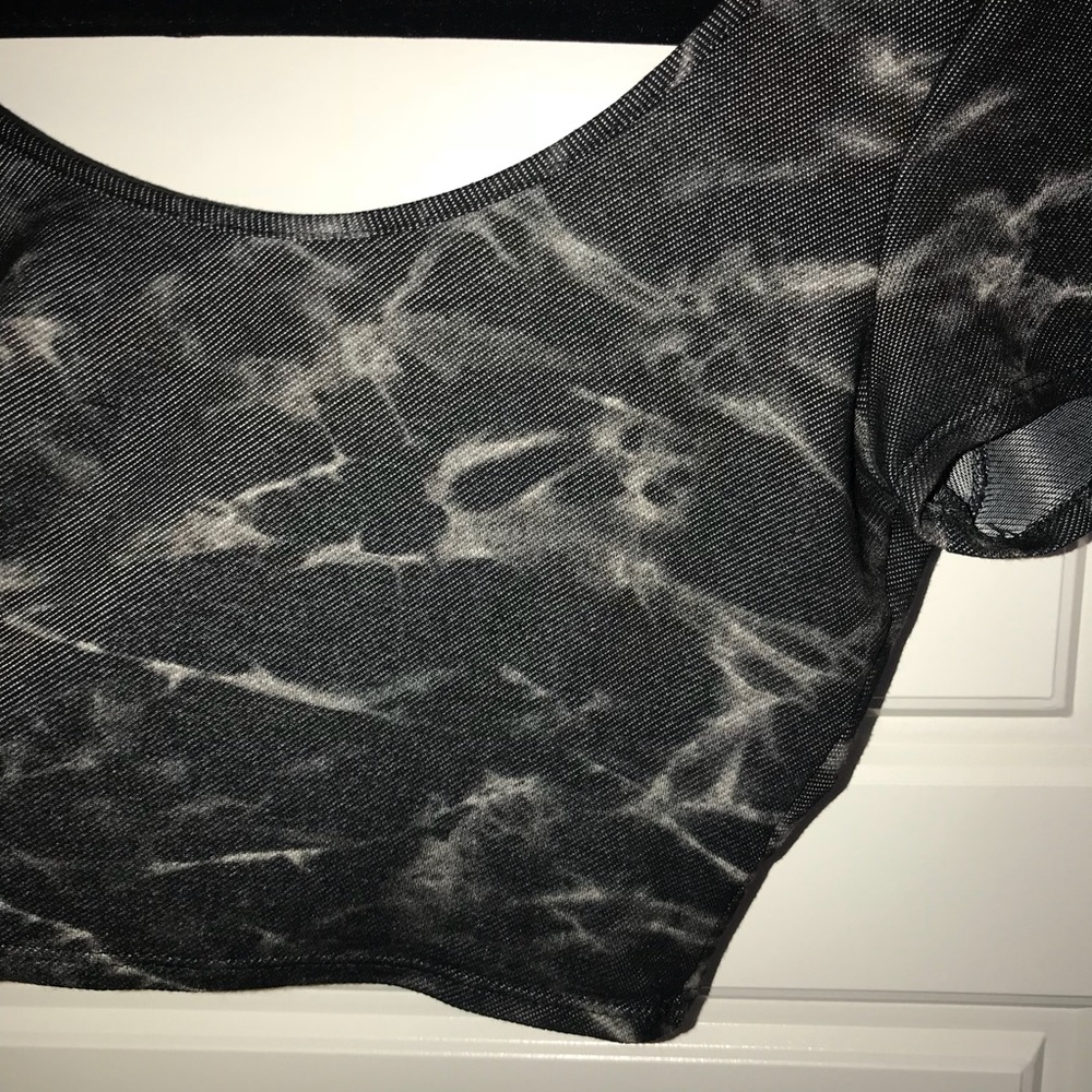 Crop Top - Picture 4 of 4